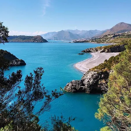 La Maison Fleurie Alojamento de Acomodação e Pequeno-almoço